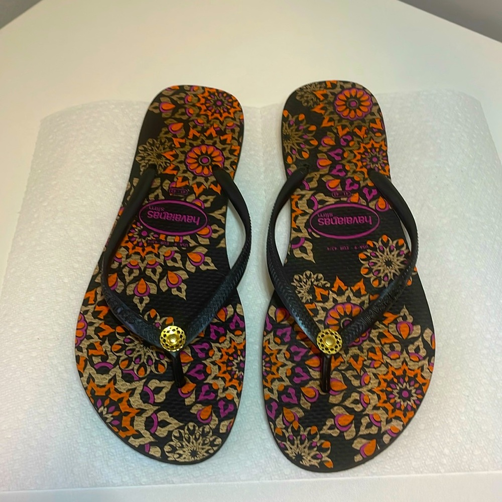 Havaianas Flip Flops- slim